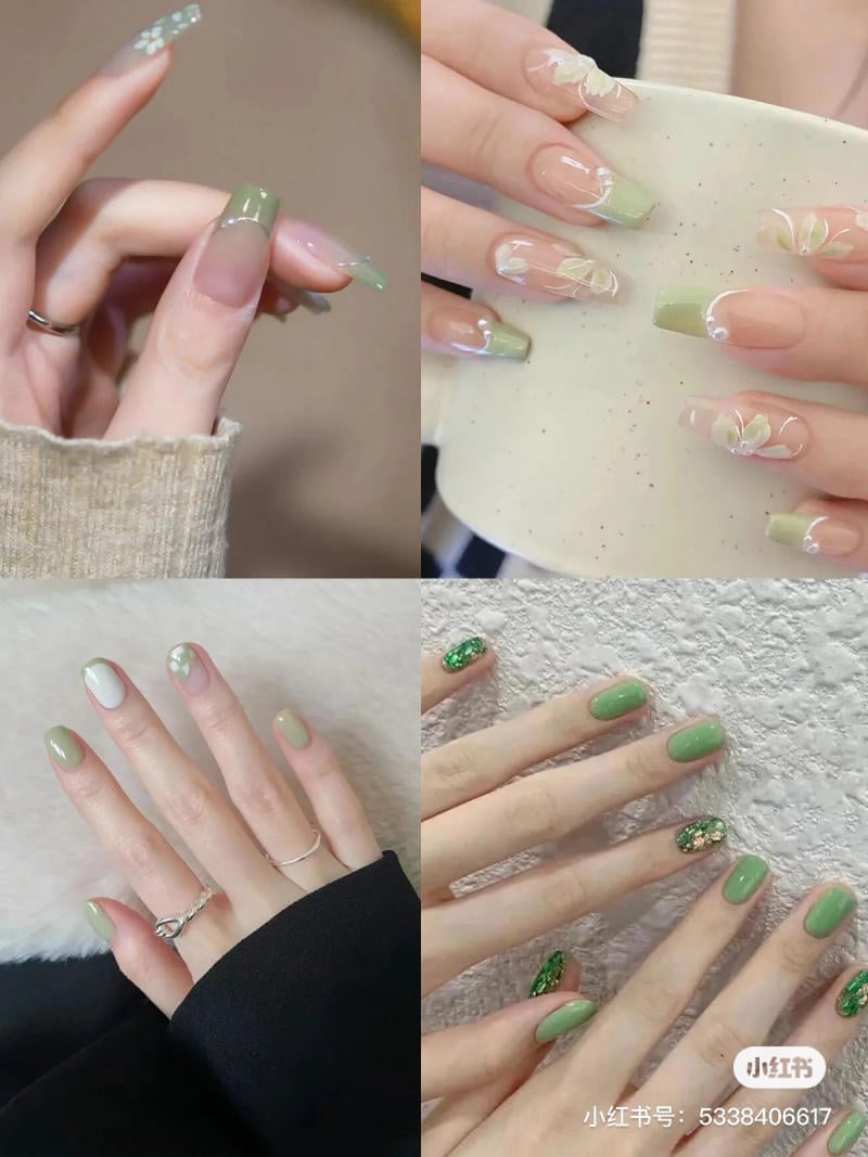 mau-nail-don-gian-cardina__61__b9d2515087464848867f71e493178048 Bốn kiểu móng tay sơn màu xanh lá, kết hợp họa tiết hoa và kim tuyến, trên nền trắng và đen.