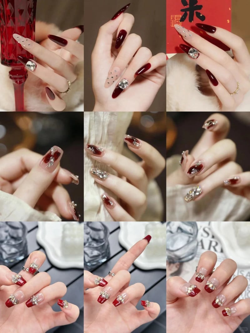 Bộ sưu tập các mẫu móng tay đỏ đính đá lấp lánh, đa dạng về kiểu dáng và họa tiết trang trí.