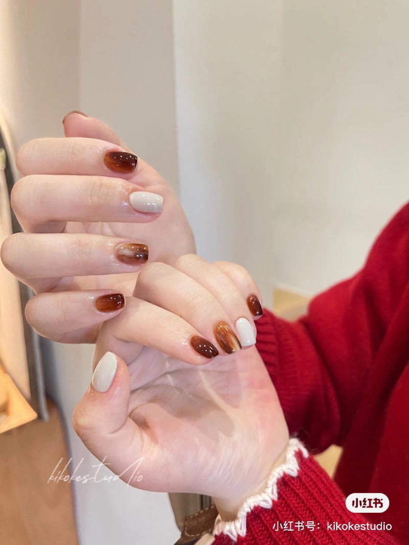nail tết đỏ