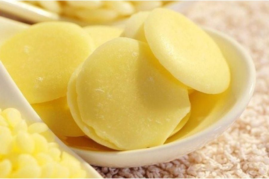 Chuẩn bị nguyên liệu cho son lì handmade siêu bền màu