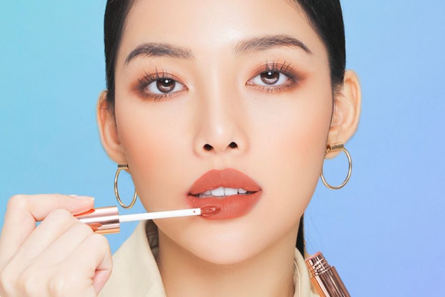 Son dạng lì và son kem