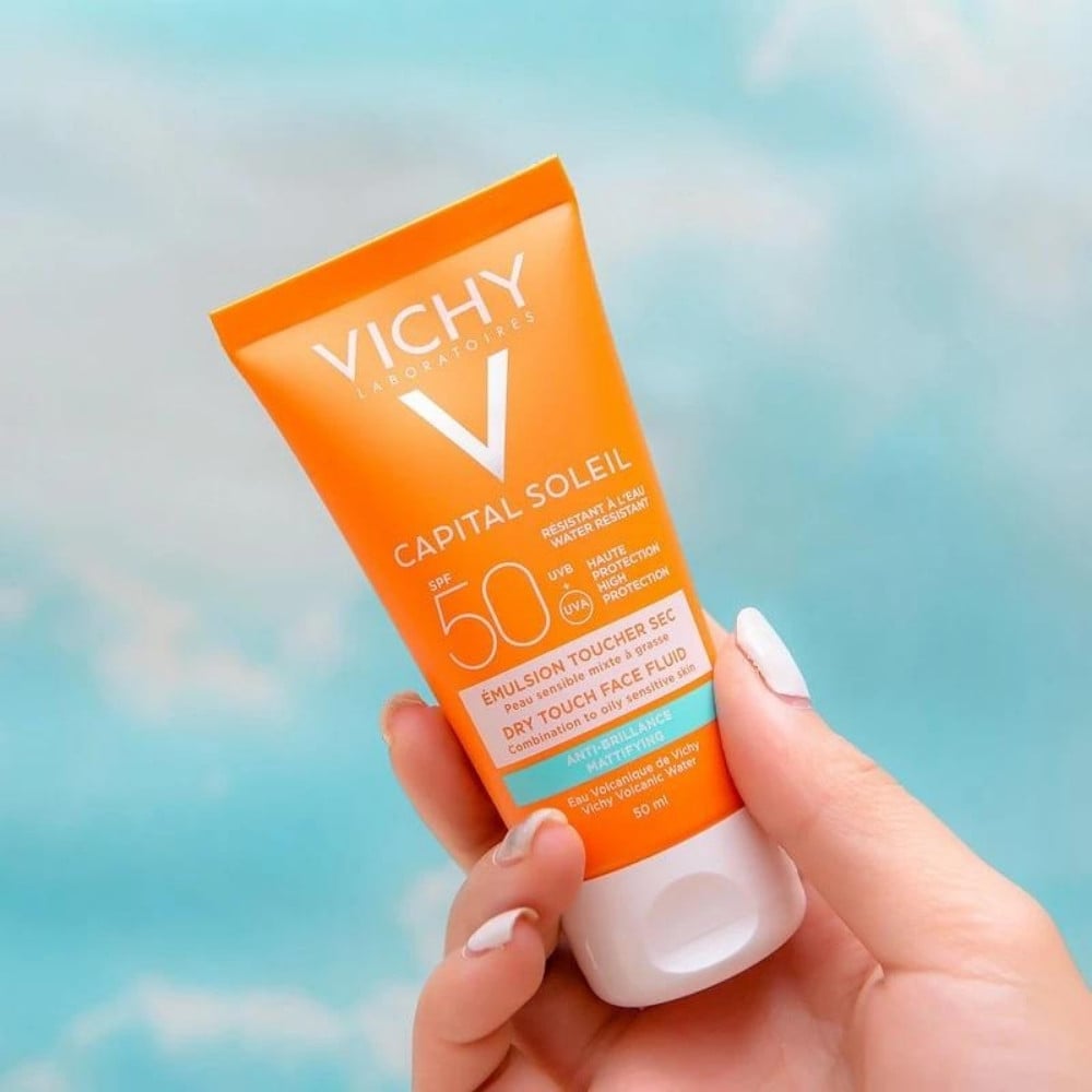 47.3.7 - thegioiskinfood.com - Kem chống nắng SPF50 Vichy Capital Soleil