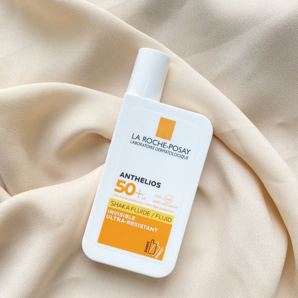 2.6 - thegioiskinfood.com - Kem chống nắng cho da nhạy cảm dạng sữa La Roche-Posay Anthelios UVMune 400 Invisible Fluid SPF50+
