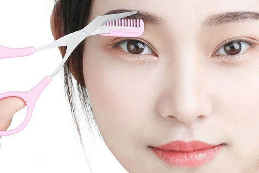 Phương pháp điều chỉnh lông mày mọc ngược tại đuôi