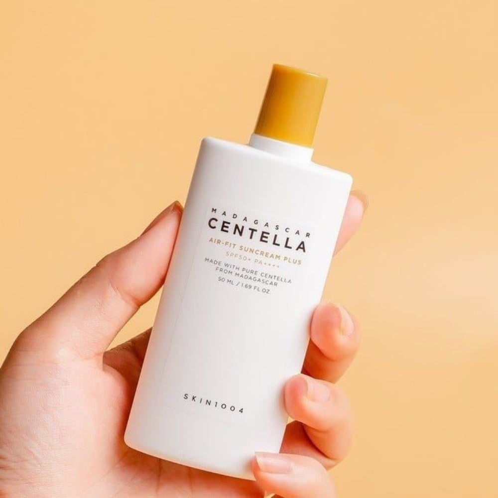 14.11 - thegioiskinfood.com - Kem chống nắng Skin1004 Madagascar Centella Air-Fit SunCream SPF50+ PA++++