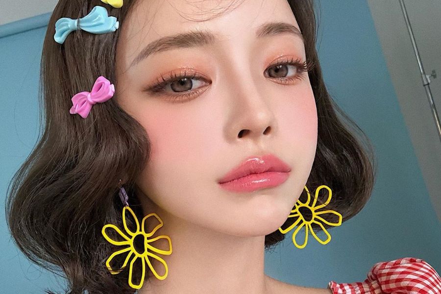 Tạo hiệu ứng nổi bật và kỹ thuật trang điểm mắt với son kem