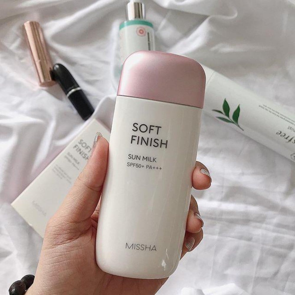 17.3.6 - thegioiskinfood.com - Missha All-Around Safe Block Soft Finish Sun Milk