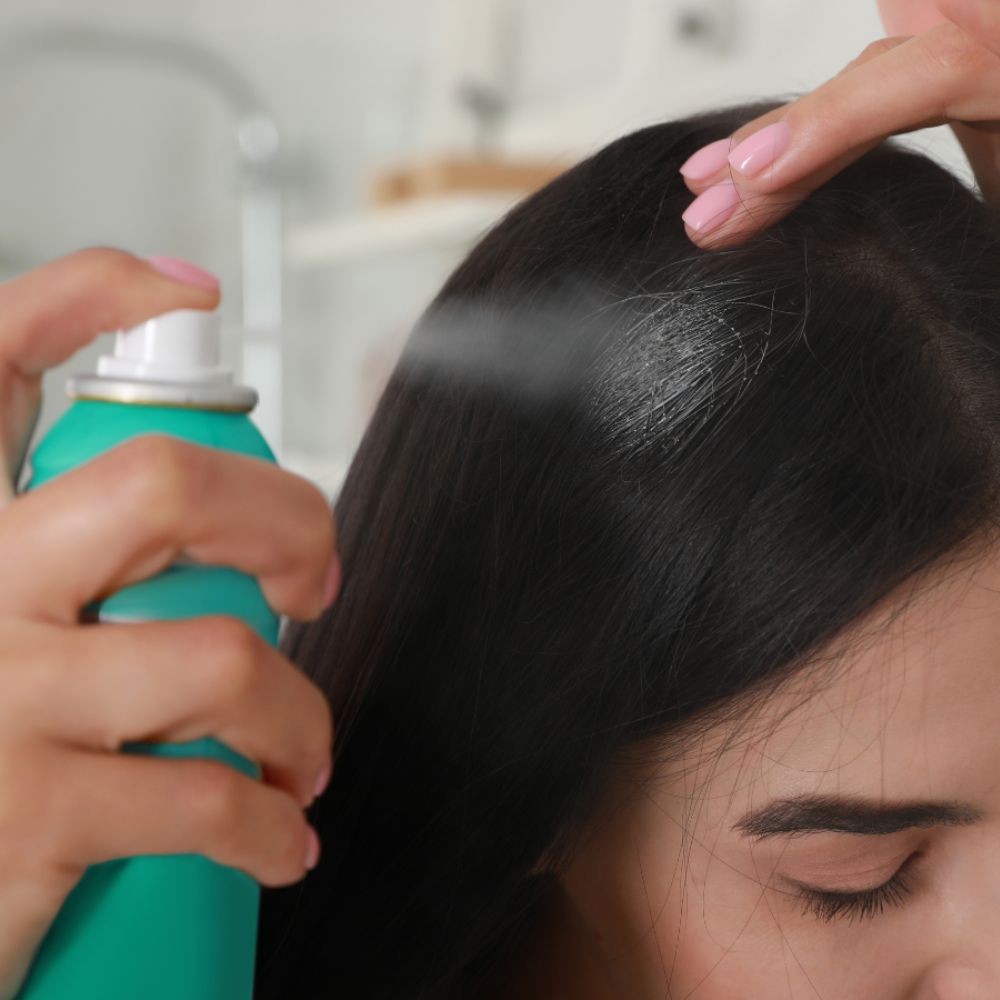 Vài lưu ý khi sử dụng dầu gội khô
