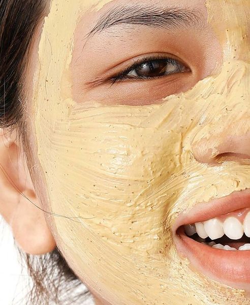 ket_hop_bot_yen_mach_va_nghe_ho_tro_tri_tham_hieu_qua_0a2770d45a294817b0287d0dfd4a95fd_grande Combine oatmeal and turmeric for effective pigmentation treatment