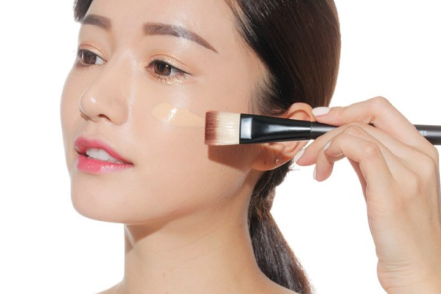 Lưu ý để tạo lớp nền trang điểm mịn màng