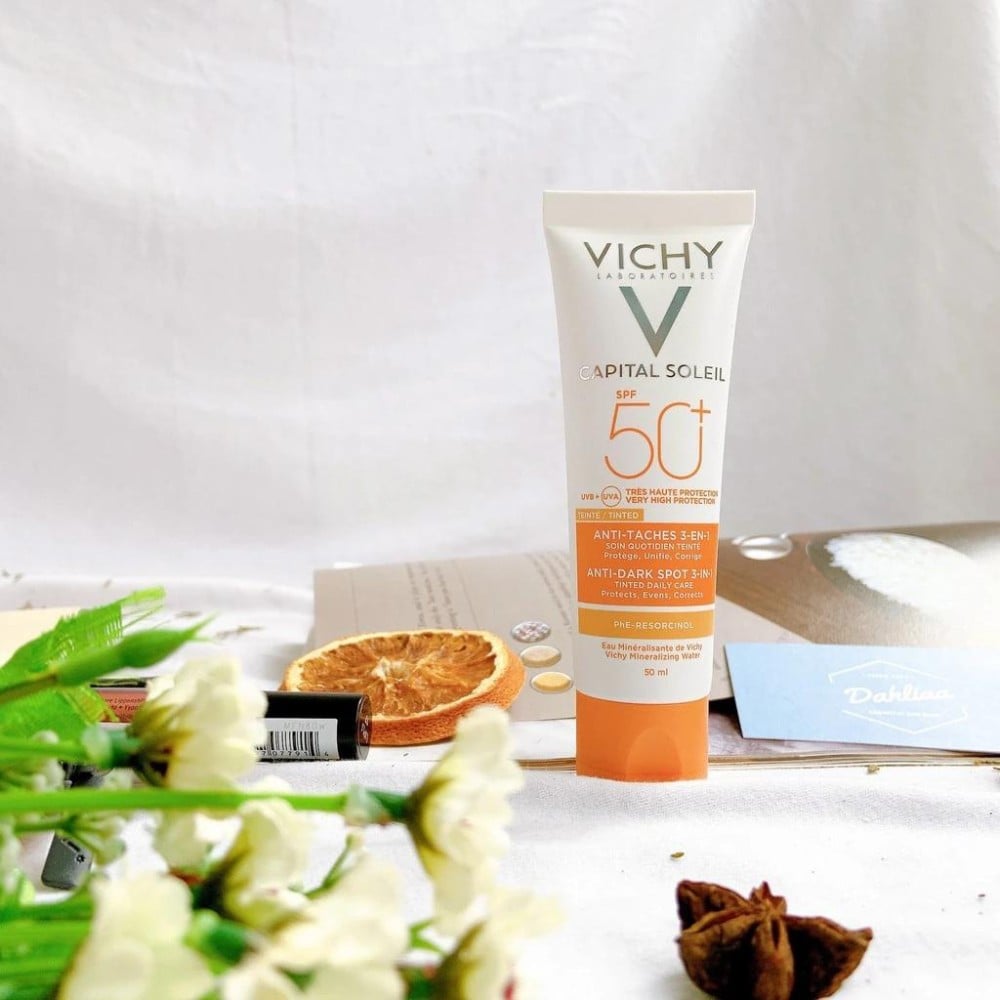 42.5 - thegioiskinfood.com - Kem chống nắng Vichy Capital Soleil Anti-Dark Spot 3in1