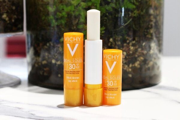 Son chống nắng Vichy