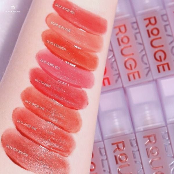 Black Rouge Double Layer Over Velvet