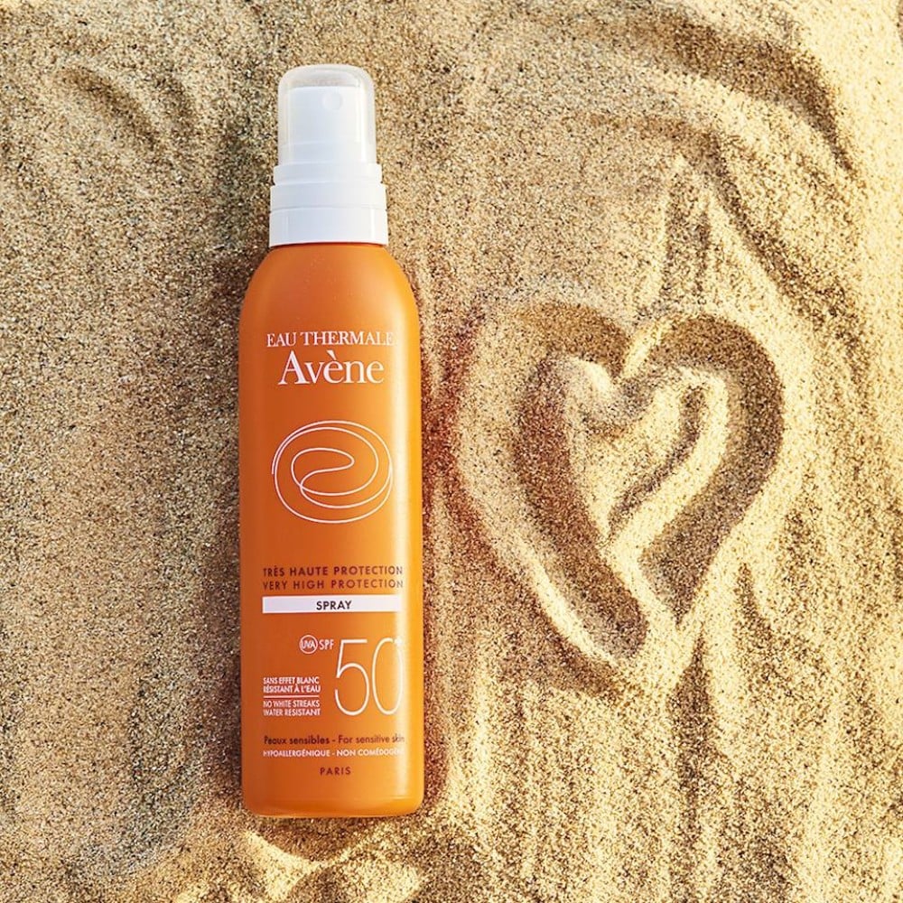 8.12 - thegioiskinfood.com - Kem chống nắng Avène Very High Protection Spray