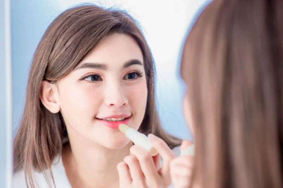 son mềm môi lên màu chuẩn xác