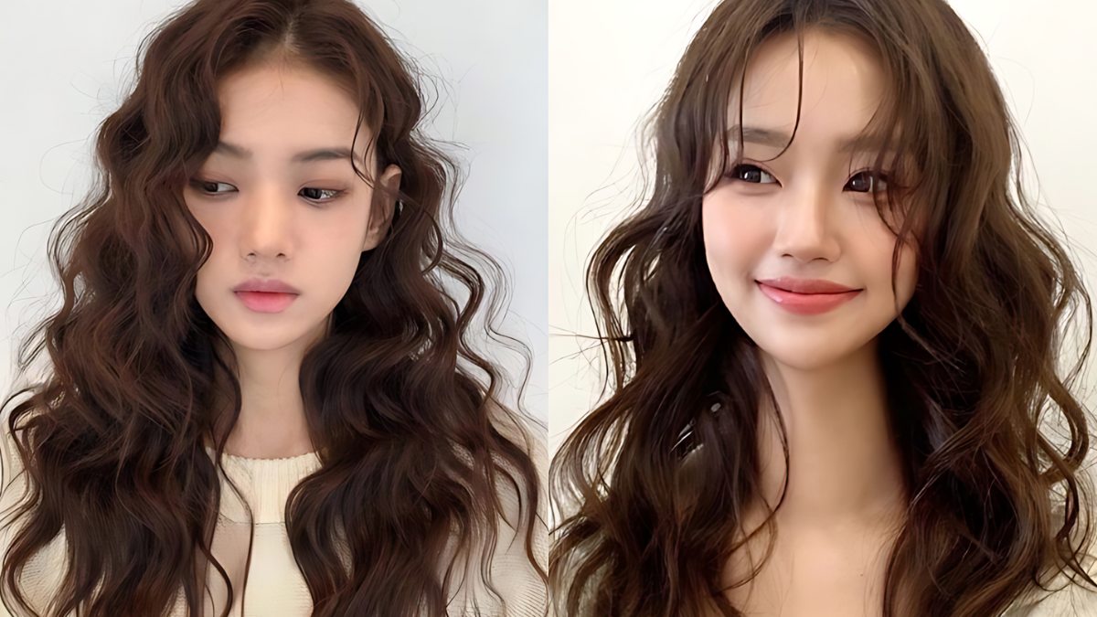 Hai người với kiểu tóc xoăn sóng, một người nhìn nghiêng, người kia mỉm cười nhìn thẳng, nền sáng.