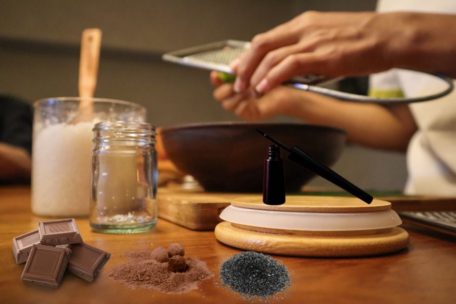 Hướng dẫn tự chế bút kẻ mắt tại nhà